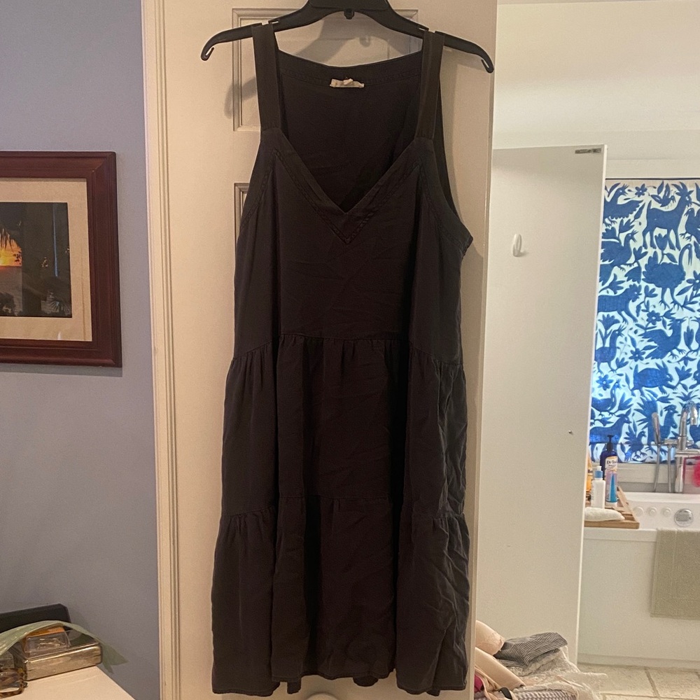 Splendid slate gray tiered dress size large